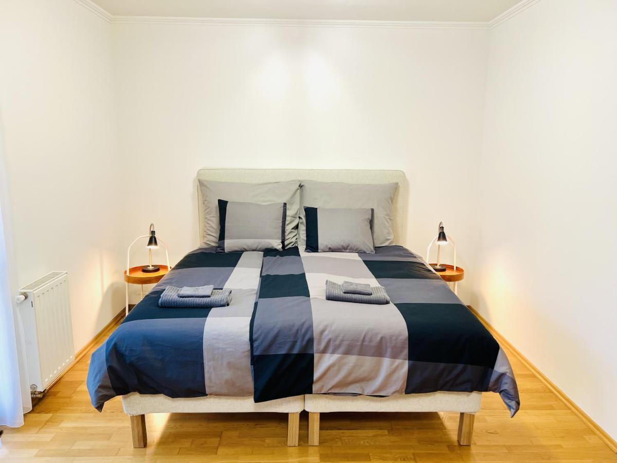 Villa Szofia Veszprem Apartments Екстер'єр фото