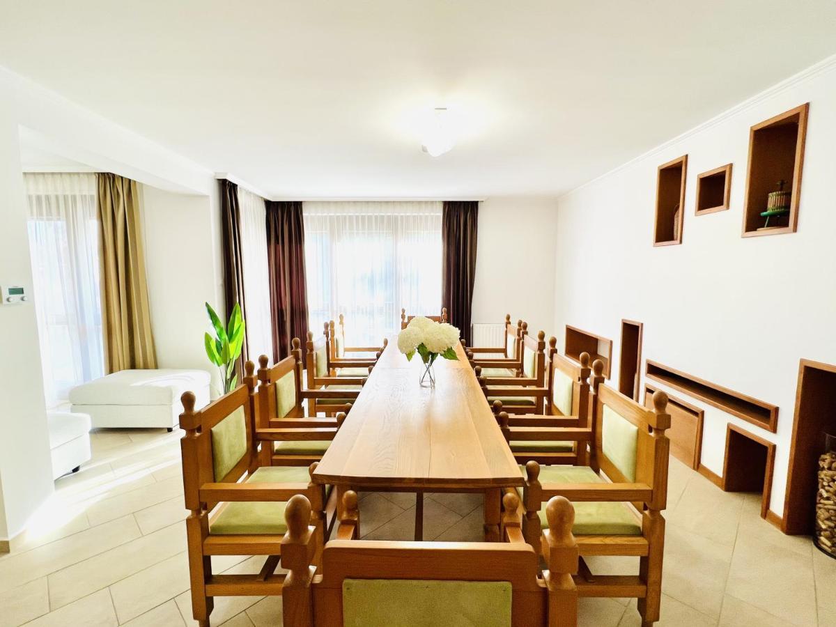 Villa Szofia Veszprem Apartments Екстер'єр фото