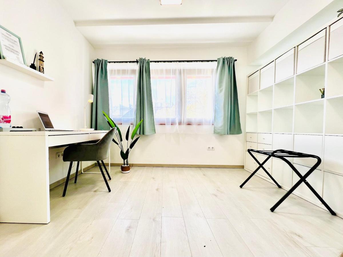 Villa Szofia Veszprem Apartments Екстер'єр фото