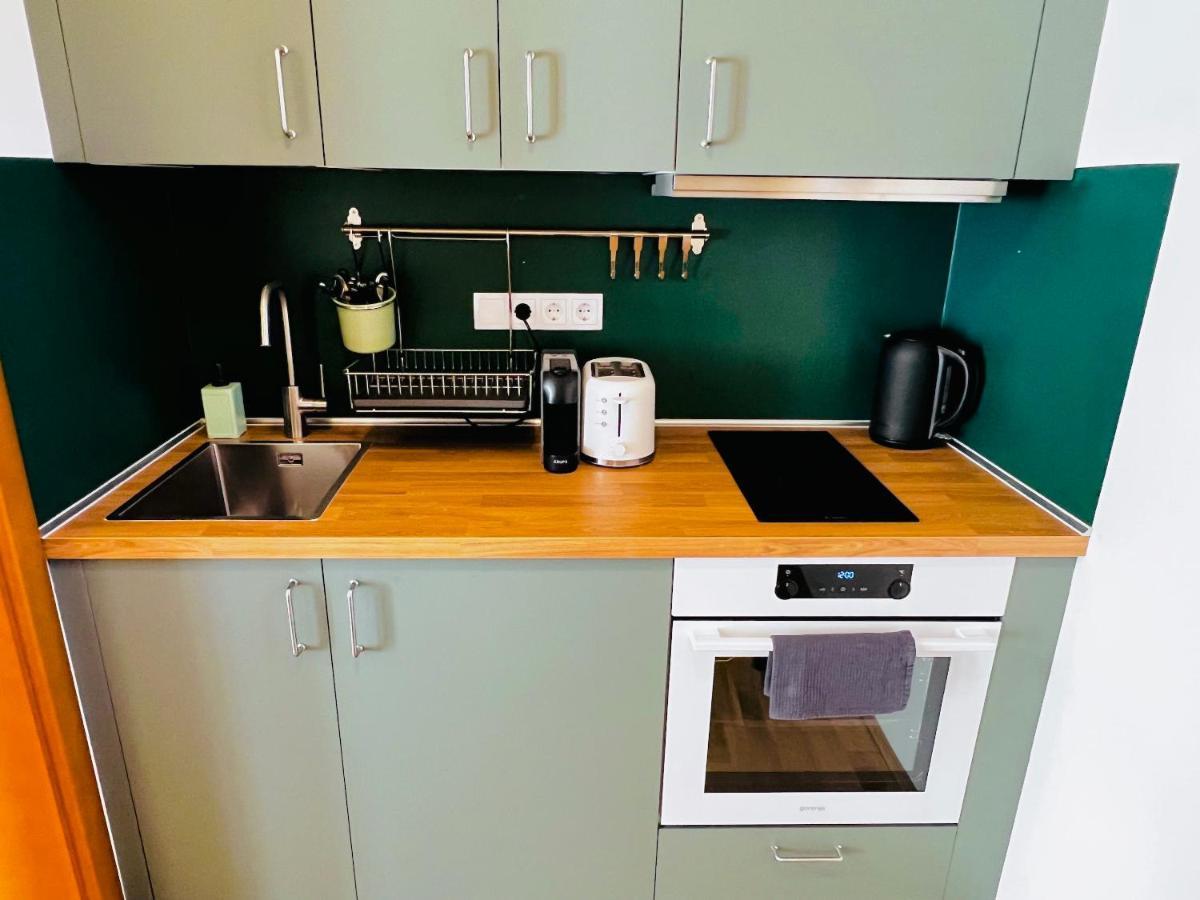 Villa Szofia Veszprem Apartments Екстер'єр фото